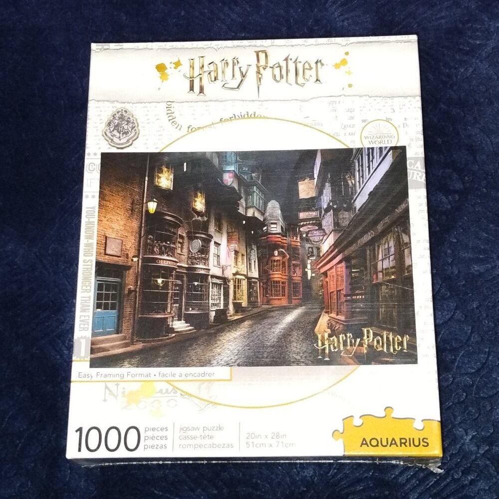 Wizarding World Harry Potter Aquarius 1000 Piece Puzzle. NIB/Factory Sealed.